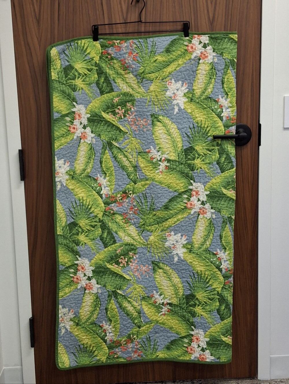 TOMMY BAHAMA HOME Tropical Quilted Throw Blanket SZ 50x60